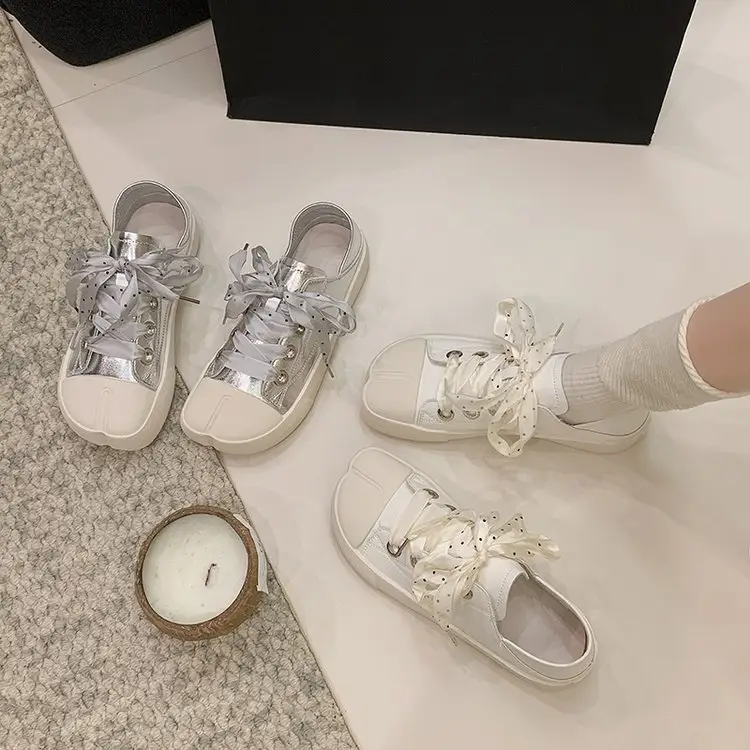 Women Split Toe Backless Mule Sneakers Polka