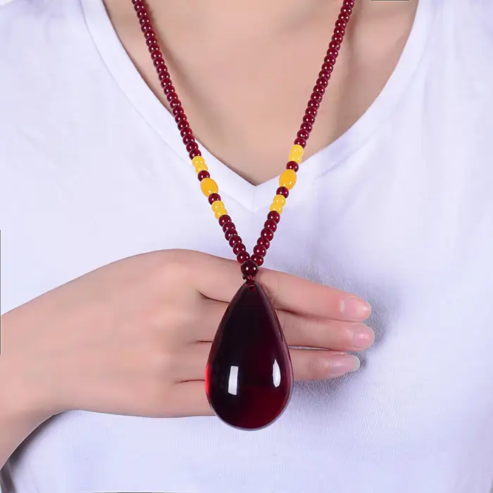 Wax Pendant Blood Pearl Necklace Amber Sweater Pendant