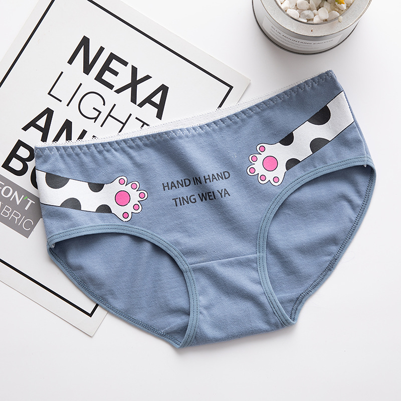 Title 3, Printed girly panties