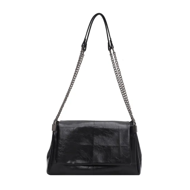 Large capacity Chain Tote Feminine Fashion Bag Black - Shop at LoveMi