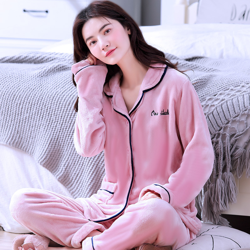 Title 11, Coral Fleece Thickening Can Be Worn Outside Hom...