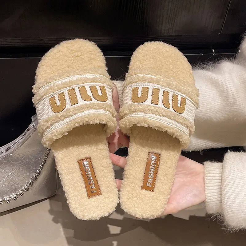 2026 New Women's Flat Plush Slippers Chanel