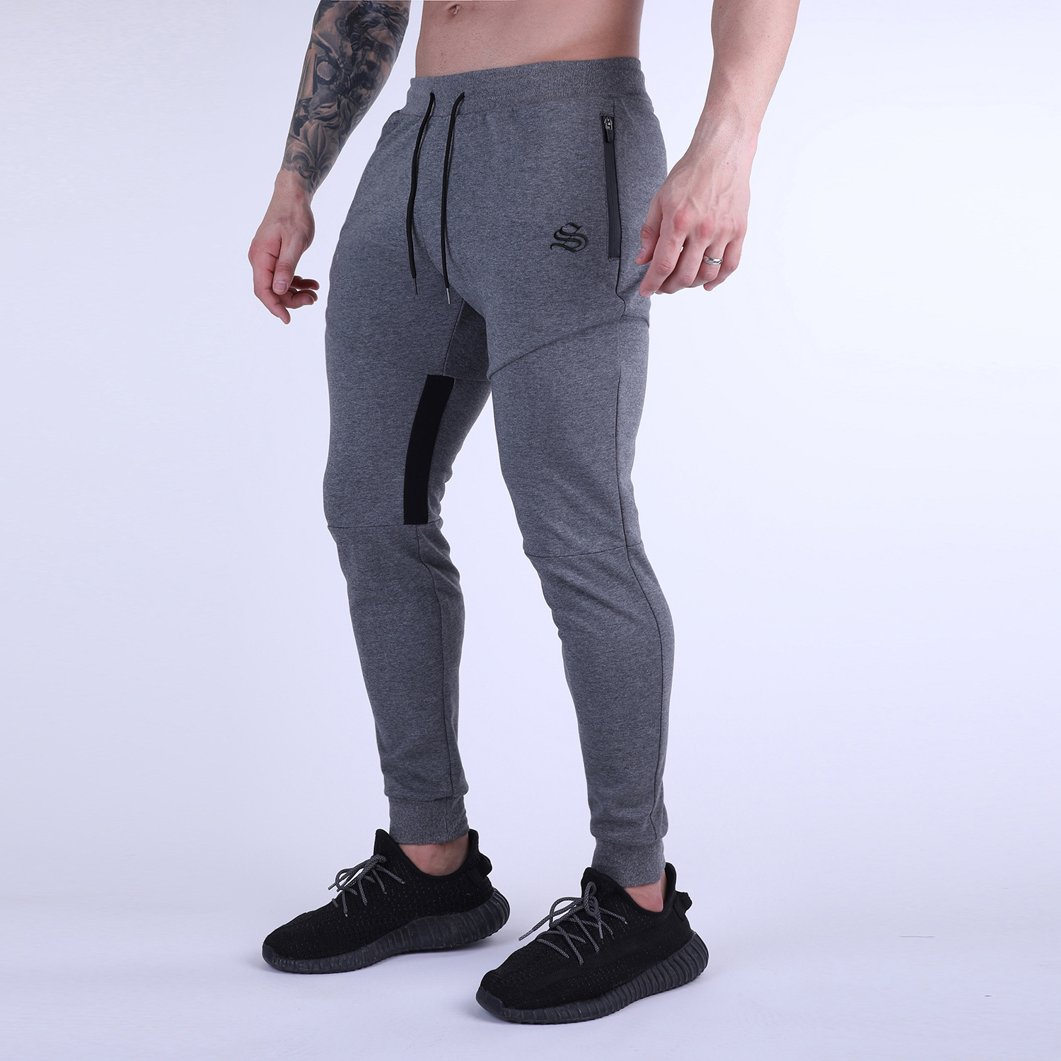 Title 3, Pantaloni fitness slim leggeri e casual, ideali...