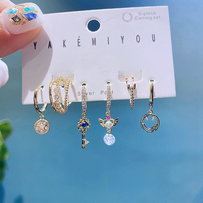 Fashion Personality Zircon Key Face Ear Buckle For Women