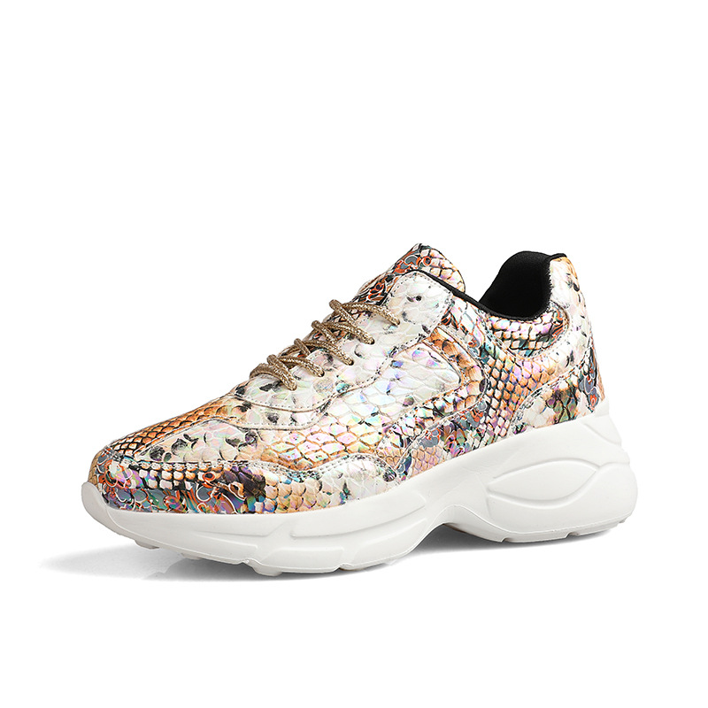 Title 2, Damessneakers met platform en slangenprint. Ver...