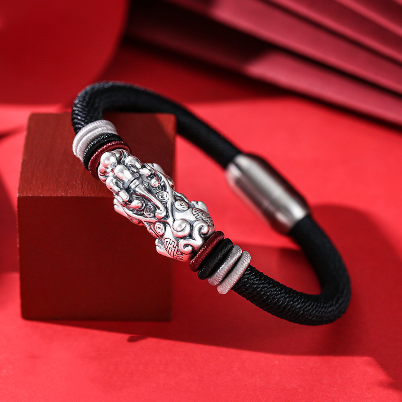 Hand-woven Diamond Knot Brave Bracelet 99 Pure Silver