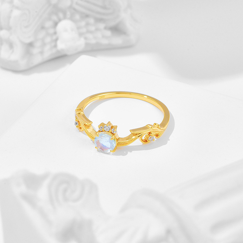 Women's New Light Luxury Moonstone Ring