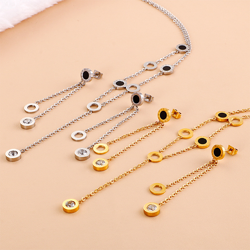 Fashionable Roman Black Dot Tassel Clavicle Necklace