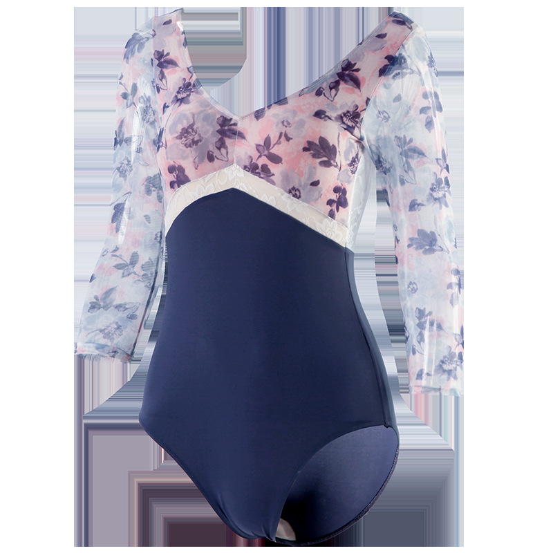 Title 5, Ballet Slim-fit Jasmine Print Gym Outfit. Comfo...