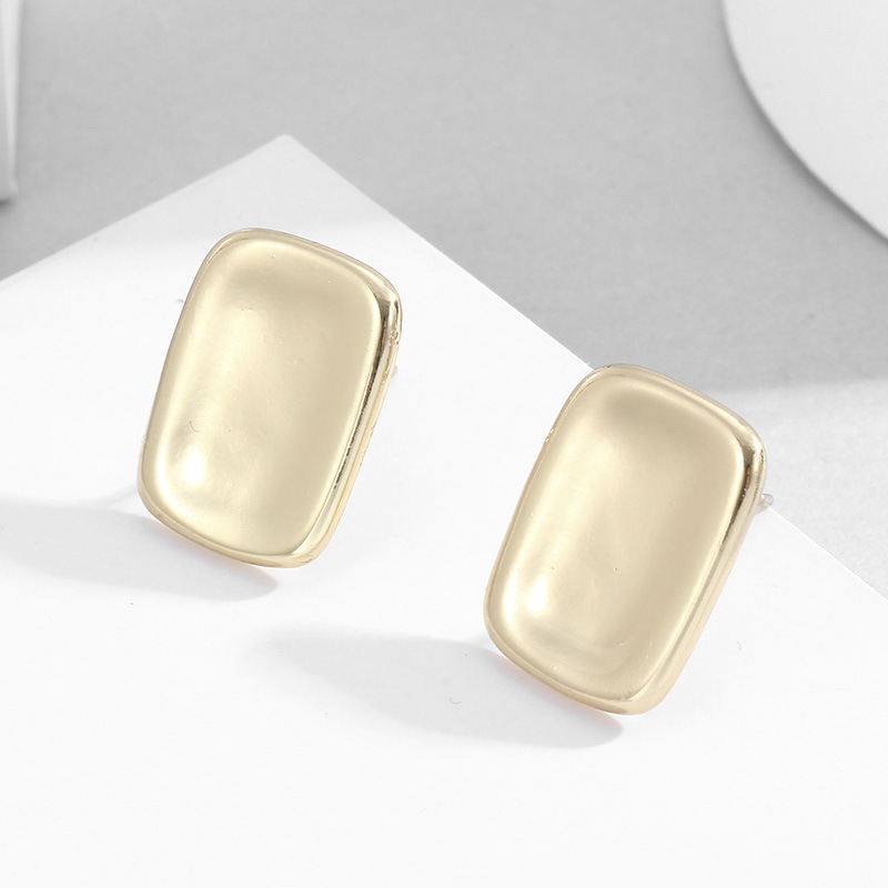 Simple Personality Metal Punk Style Earrings