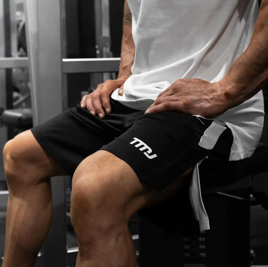 Men's Fashion Casual Exercise Double-layer Shorts
