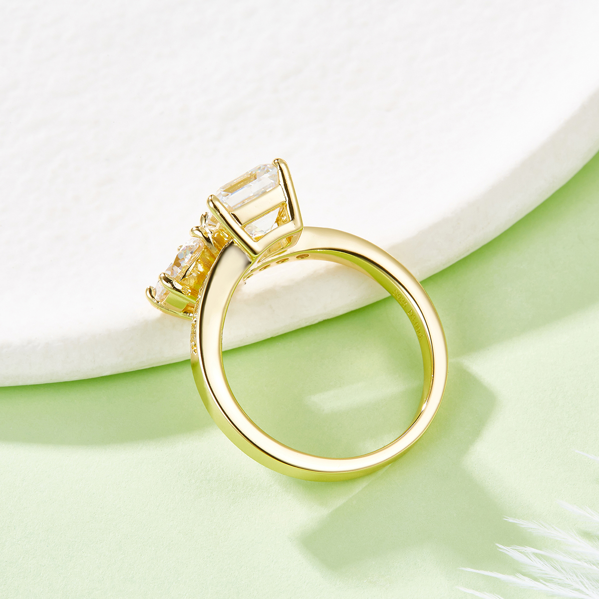 S925 Silver Gold Plated Asscher 7x7mm & Round 6.5mm Toi Et Moi Ring D Color VVS1 US Size 5-9 GRA Certified Gift Box