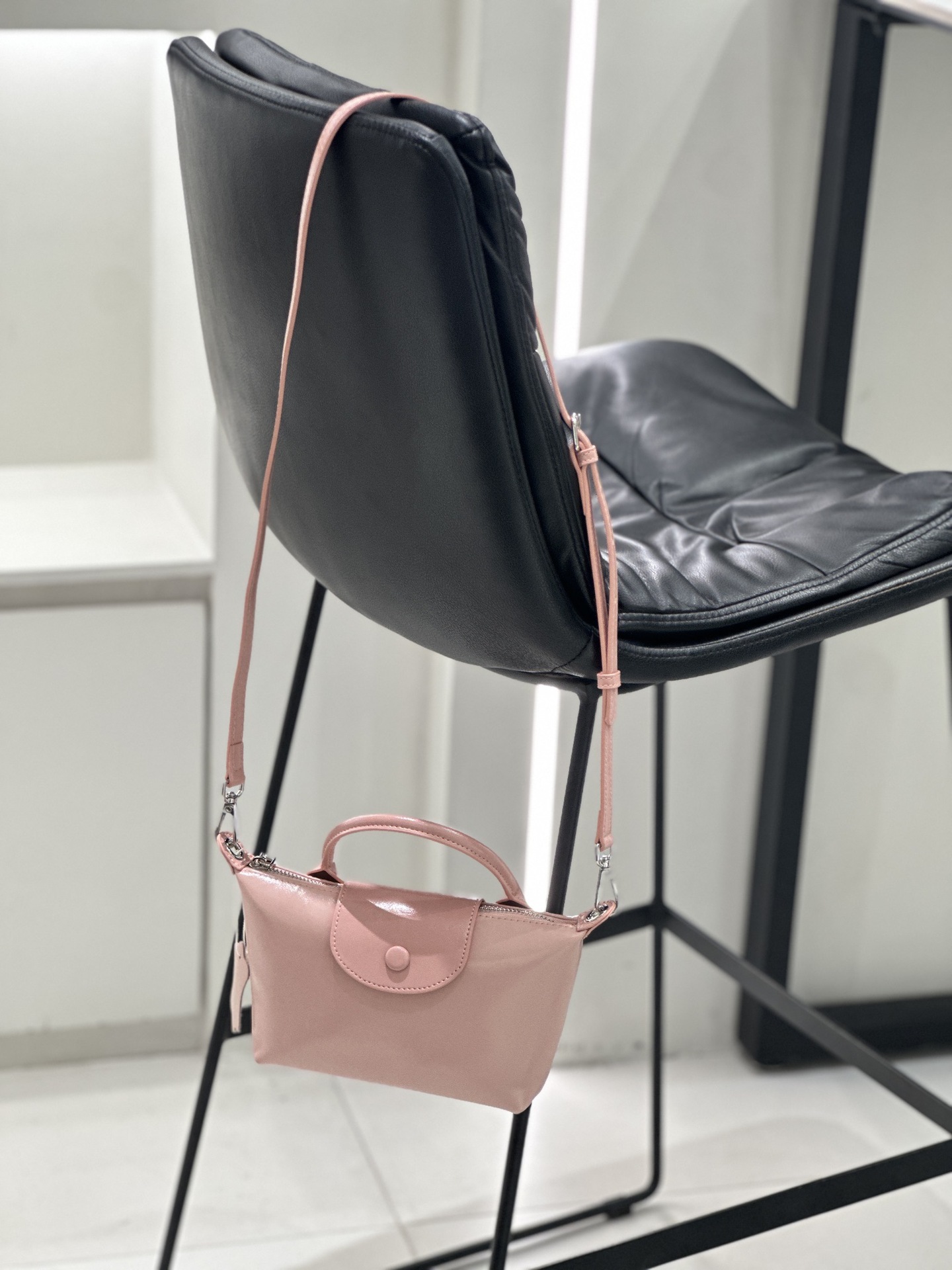 Badi – sac en cuir pour femmes, mini sac boulette – Image 3