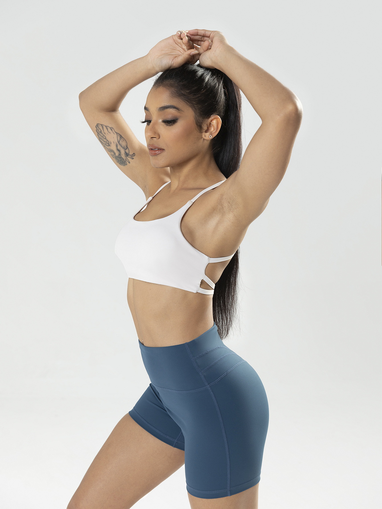 Women's Strappy Sports Bra - Criss Cross Back Padded Medium Support Wireless Gym - Picture 7 of 7