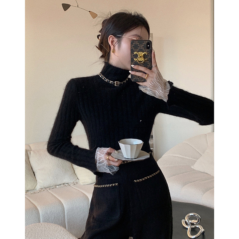 Women's Mohair Turtleneck Sweater