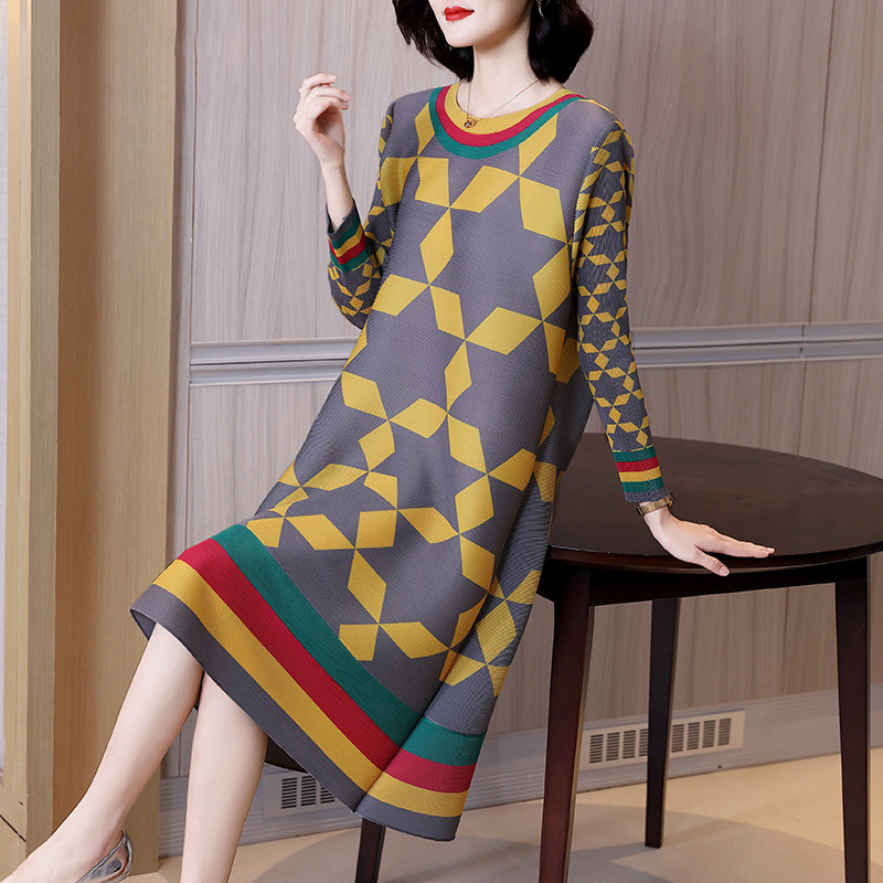 High-end Pleated Print Dress With Western Style Covering Belly