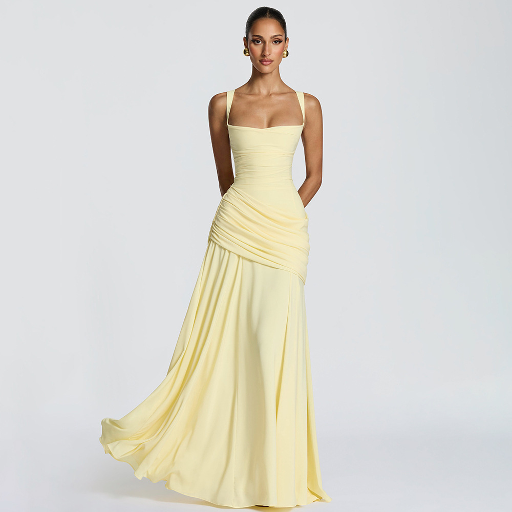 Buy Women's Clothing Online | Buy Trending Dresses for Women