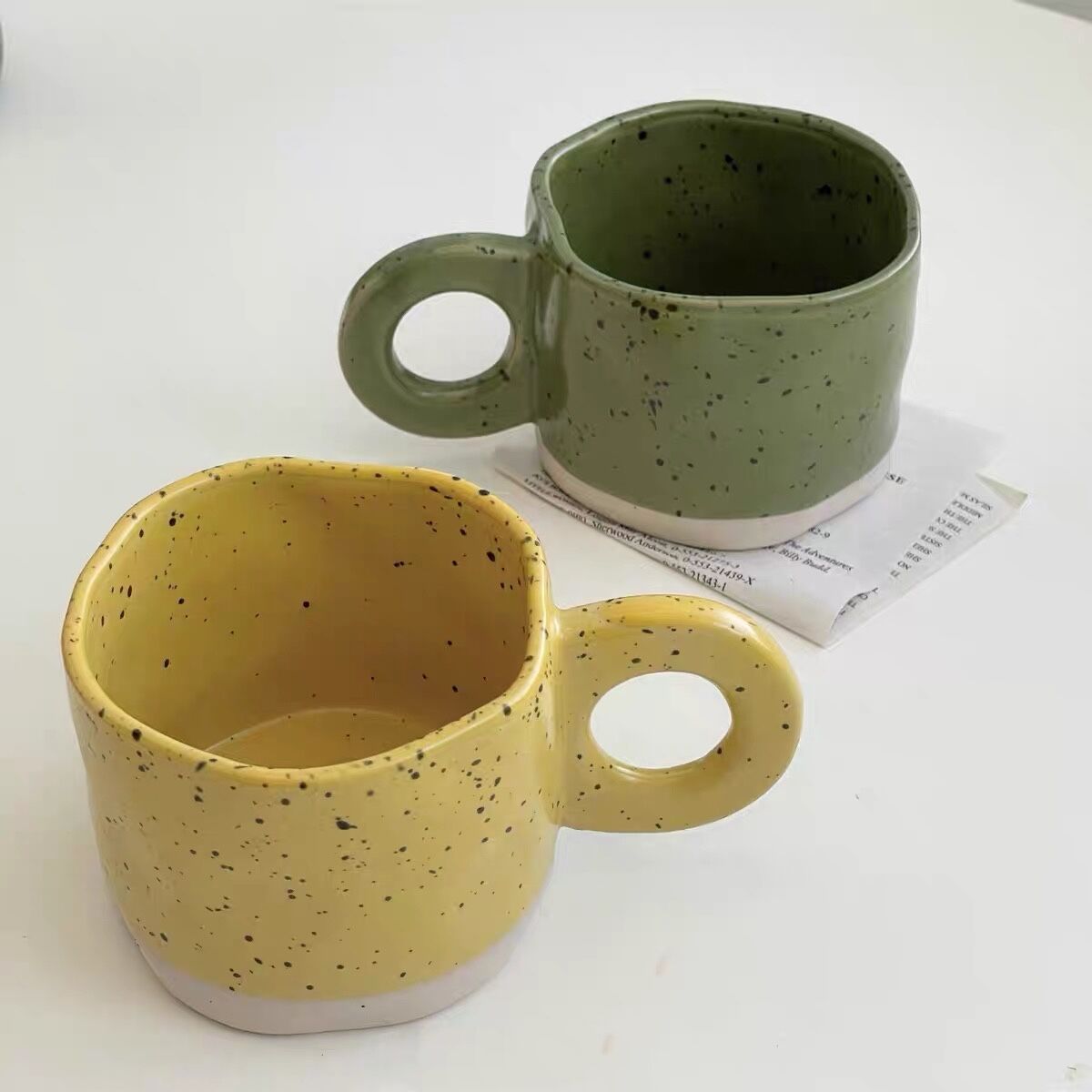 Title 1, Ins Style Hand Pinch Irregular Creative Cup