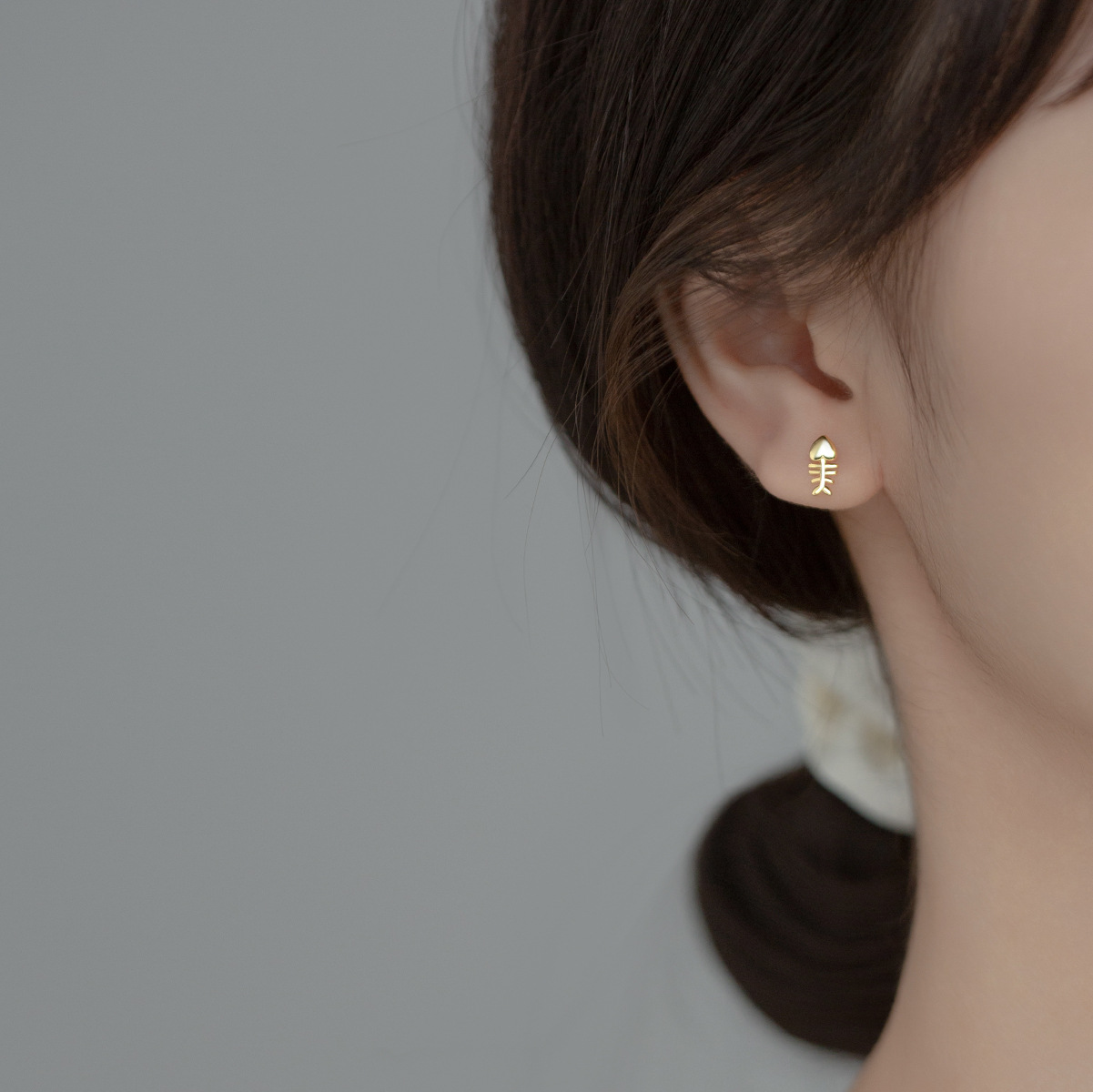 925 Sterling Silver Temperament Korean Style Simple Fishbone Stud Earrings