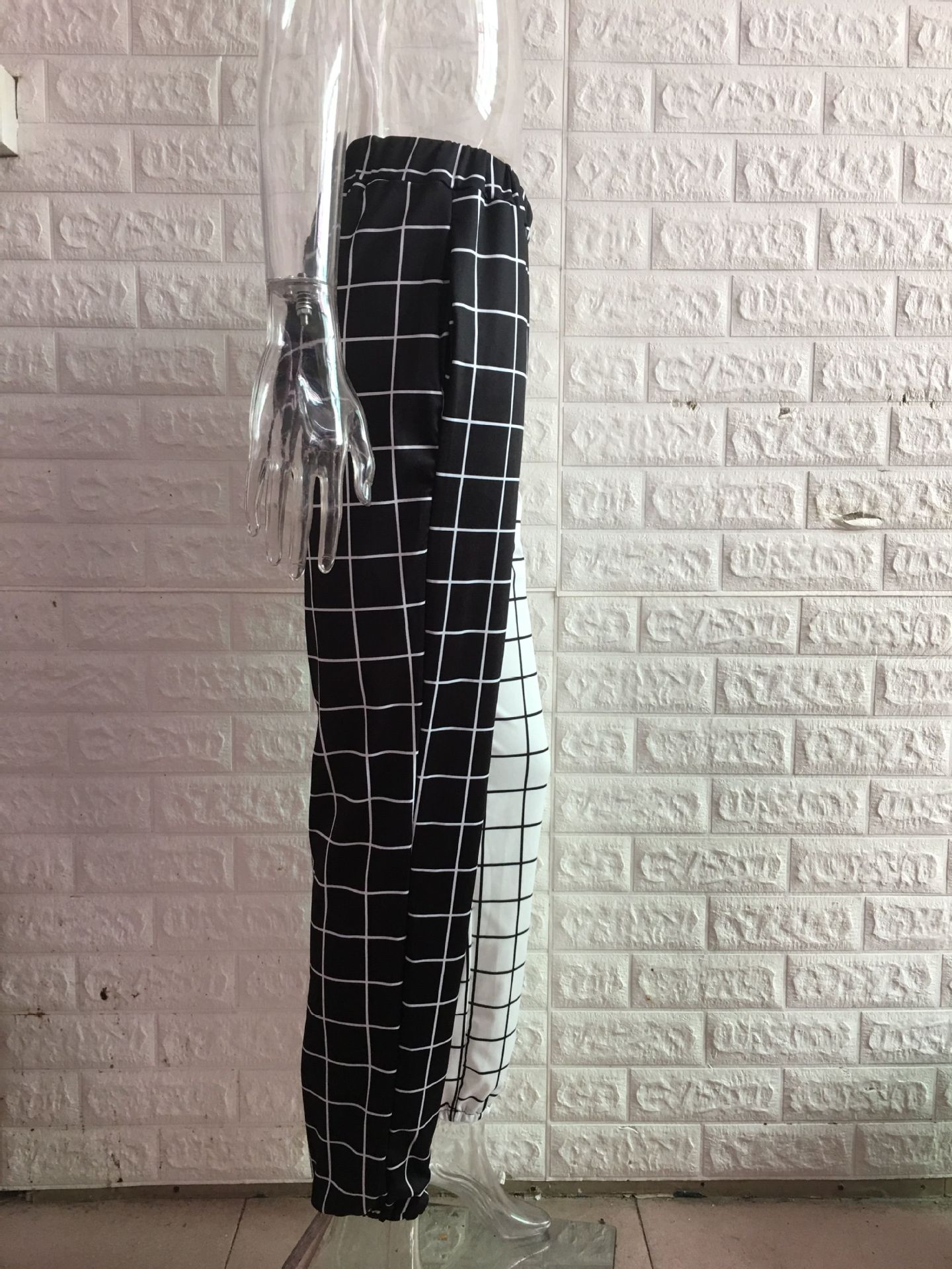 Title 1, Casual High-waisted Black And White Checkered O...