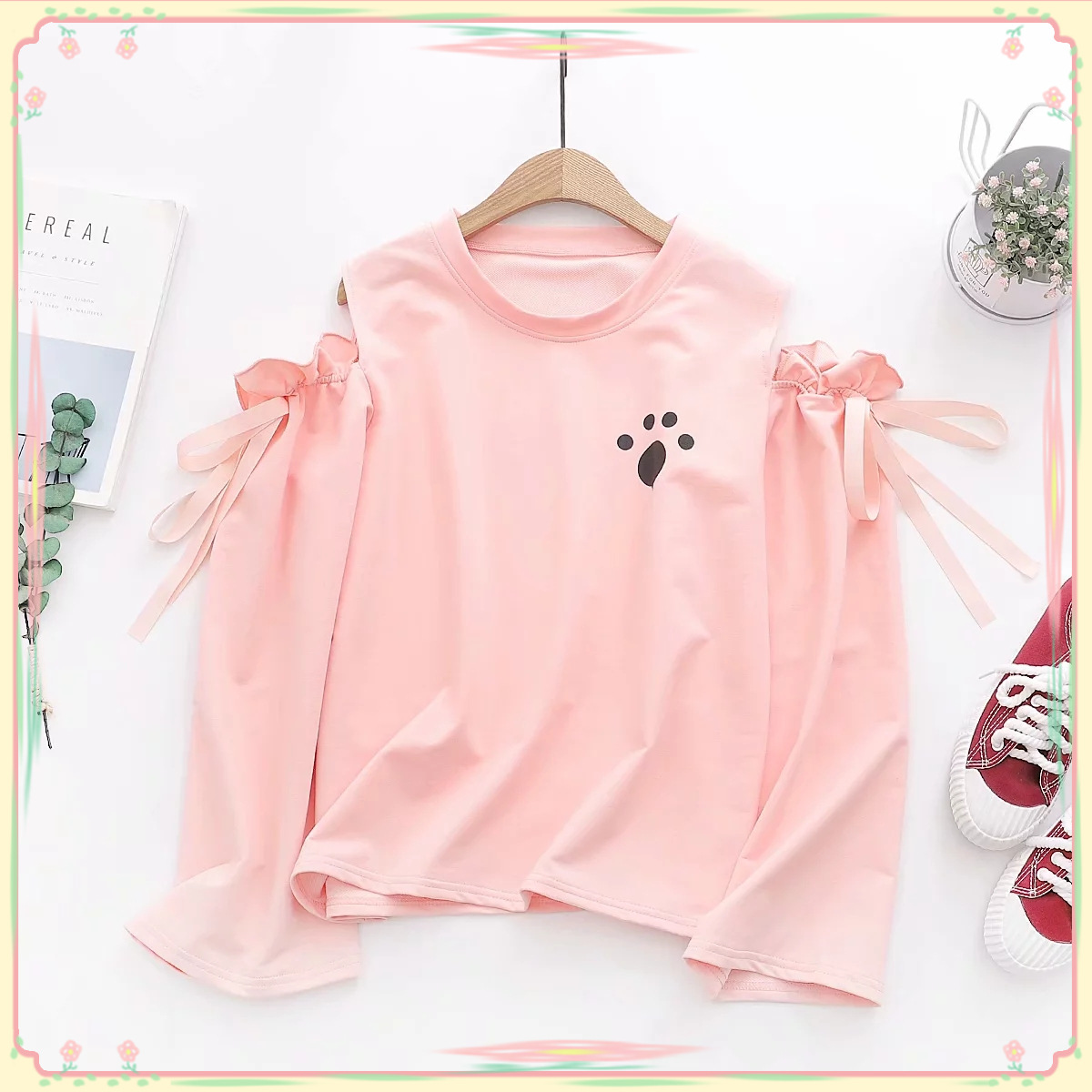 Title 1, Cat Footprint Bow Strapless Sweatshirt