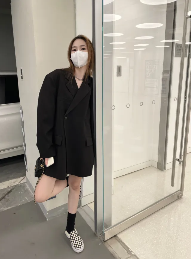 Women's Wide shoulder Suit Back Slit Profile Jacket Black - Shop at LoveMi