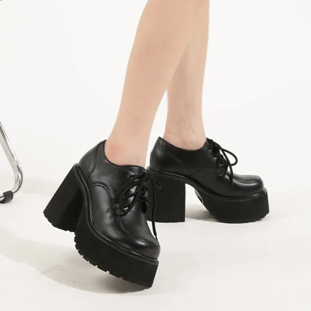 Platform Muffin Lace Up Round Toe Chunky Heel Platform Black - Shop at LoveMi