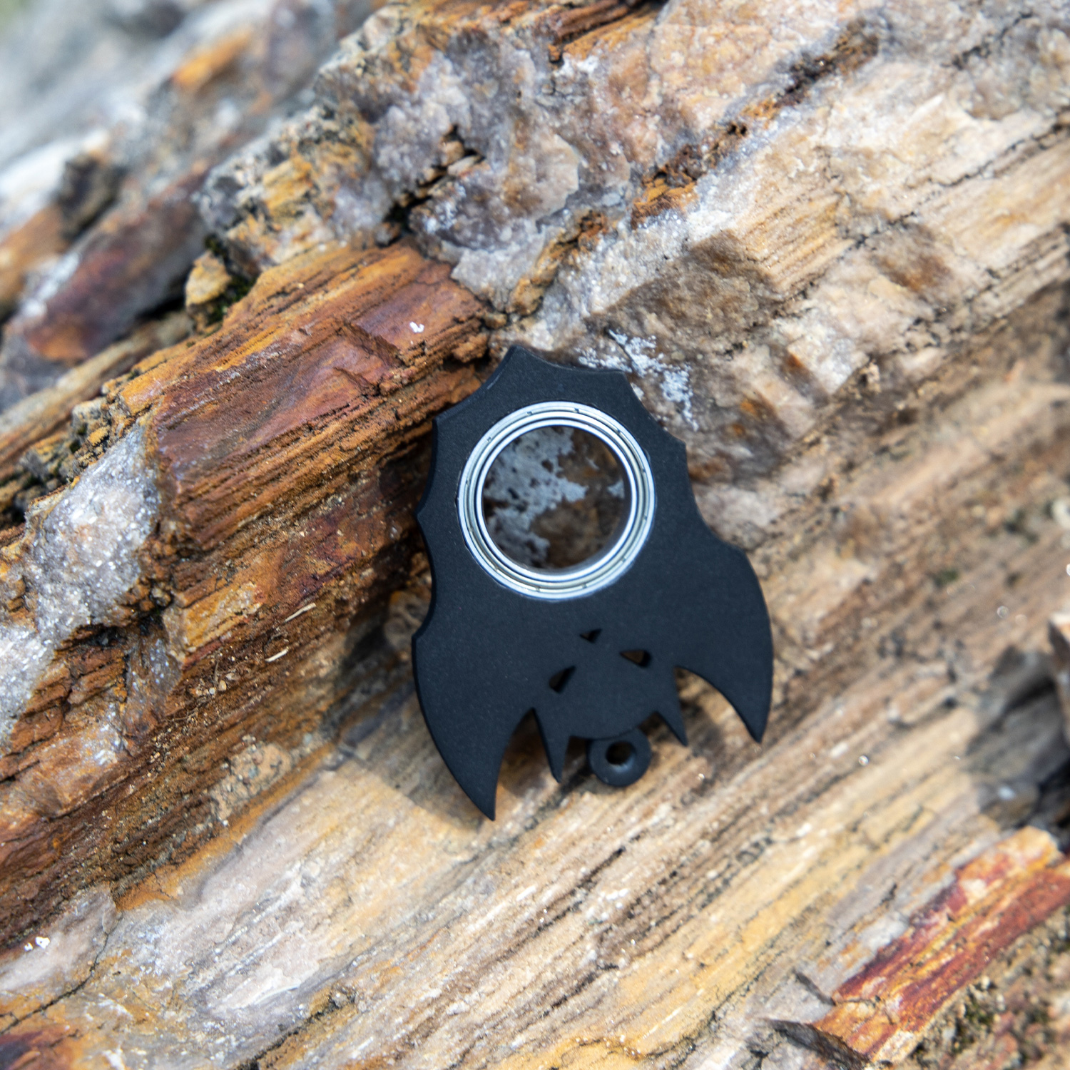 Halloween Creative Fidget Spinner Toy Bat Demon Ghost Keychain Hand Spinner Anti-Anxiety Toy Relieves Stress Bottle Opener Kids Toy