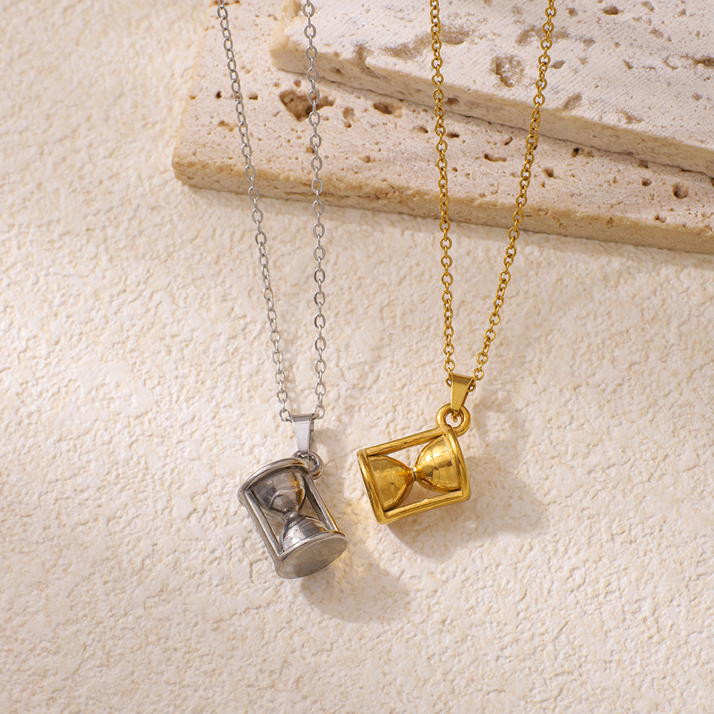 304 Stainless Steel Vacuum Plated 18K Gold Sandglass Pendant Necklace