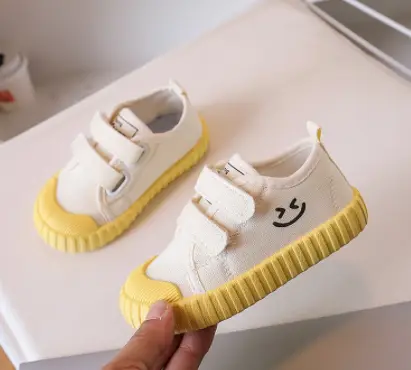 2026 Summer New Korean Style Kids Sandals, Boys Girls Casual Outdoor Sports Beach Sandals, Soft Sole Magic Tape Breathable Children Shoes Size 26-37