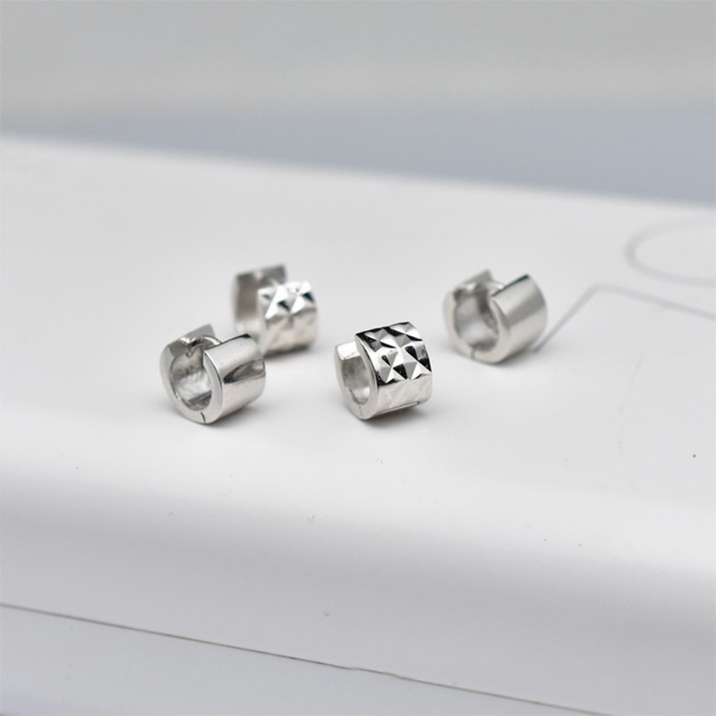 Silver Glossy Simple Wide-faced Ear Clip