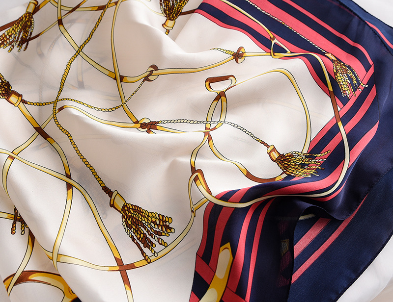 Women's Spring And Autumn Imitation Silk Chain Square Scarf Fashion