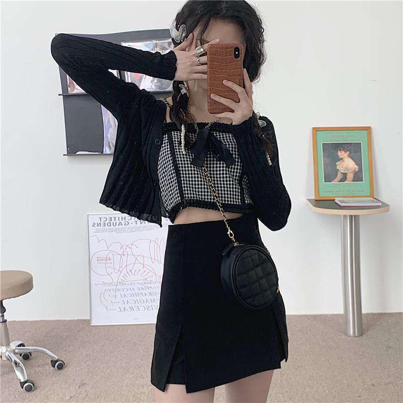 Fashionable Loose Knit Cardigan Design Hot Girl Plaid Suspenders Two-piece Suit