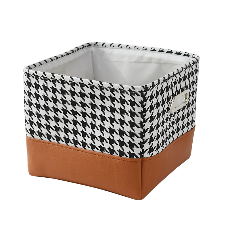 Houndstooth metal handle