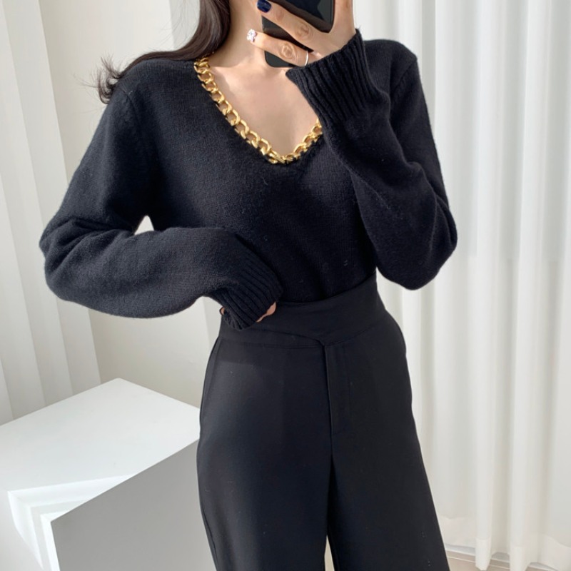 Chic V-neck Chain Pullover Sweater For Women
