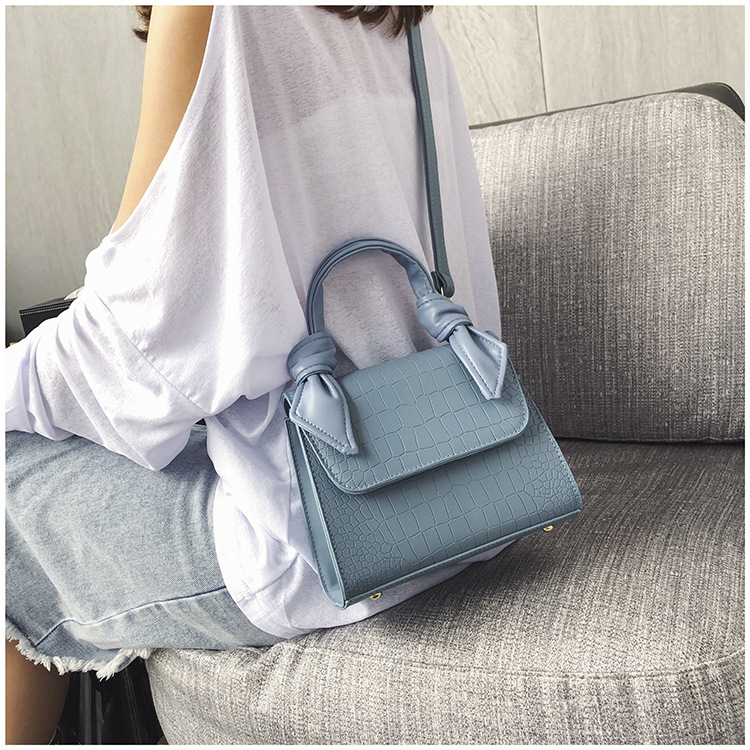 Title 8, Trendy Koreanischer Retro Stone Grain Messenger...