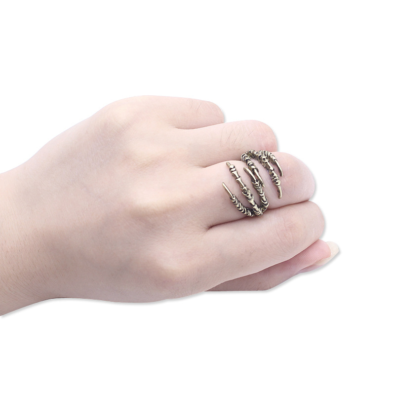 European And American Punk Gothic Eagle Claw Ring
