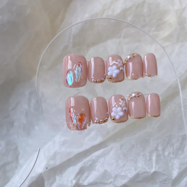 Pearl Floret Removable Nail Patch Short Square - Shop at LoveMi