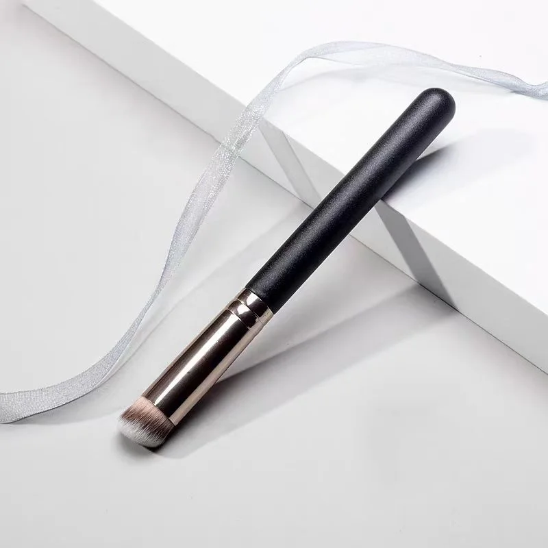 Concealer Brush