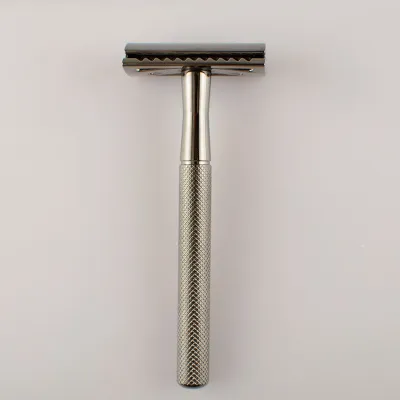 Retro Double-sided Razor With Diamond Pattern And Chrome-plated Handle