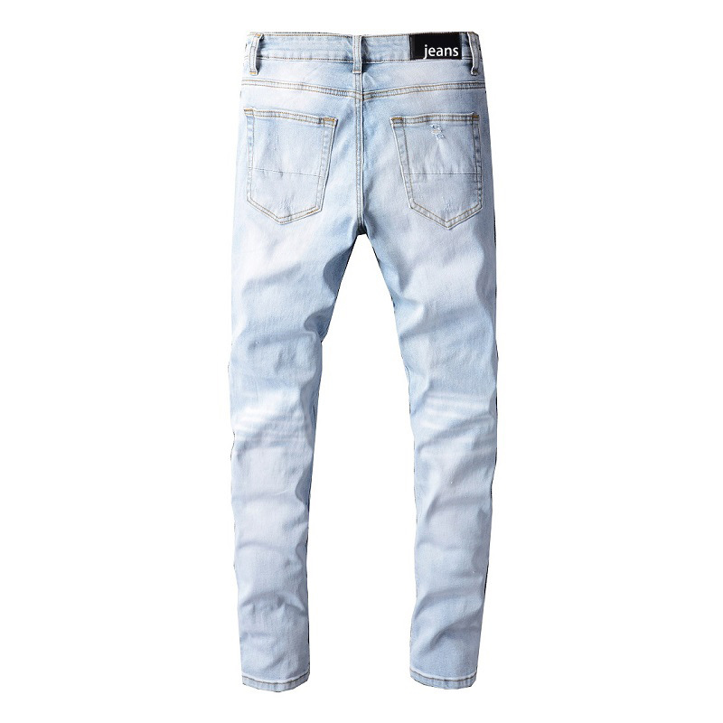 Title 3, Hellblaue Herren Jeans mit Rissen und Stickerei...