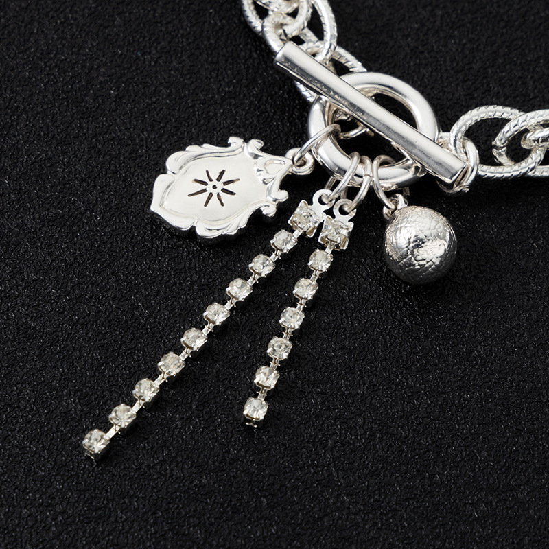 Jane's New European Style Baroque Faceted Cuban Bracelet