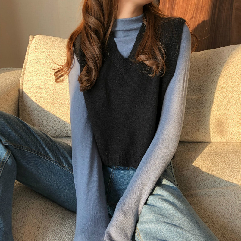 V-Neck Short Knitted Waistcoat Vest Women's Outer Wear Sleeveless Top