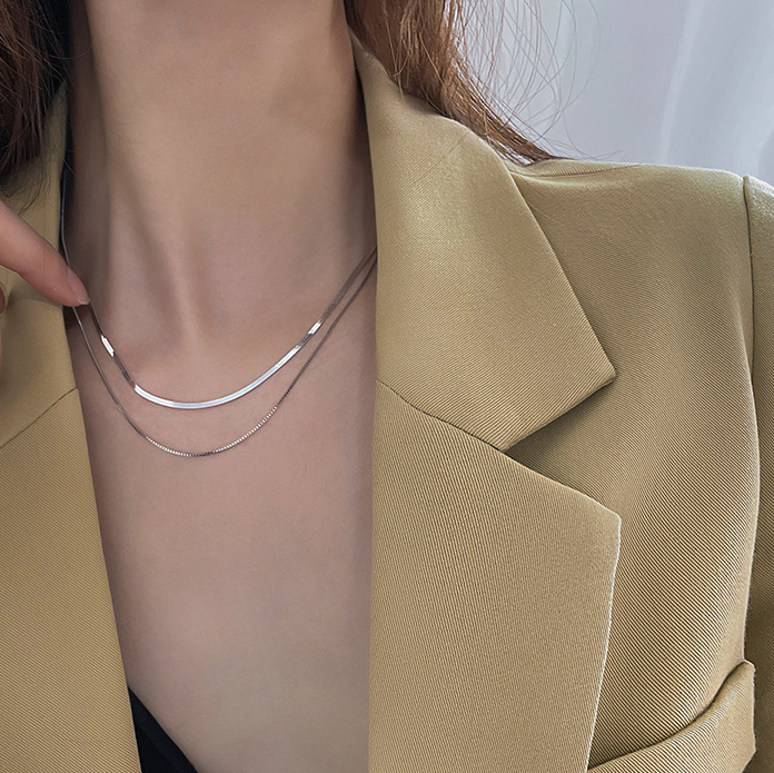 Double Layer Twin Clavicle Chain Simple Graceful