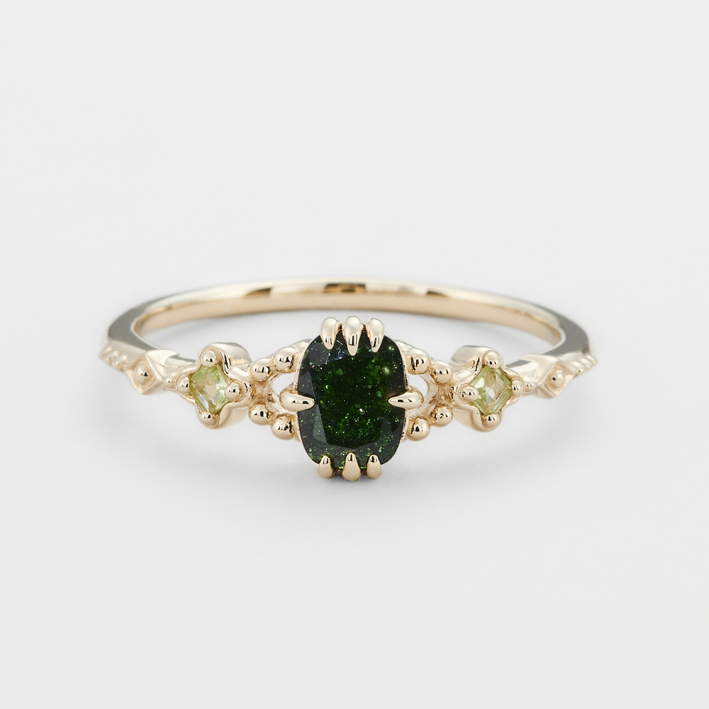 Title 5, Luxe Ring Groene Zandsteen Peridot Handstuk Mei...