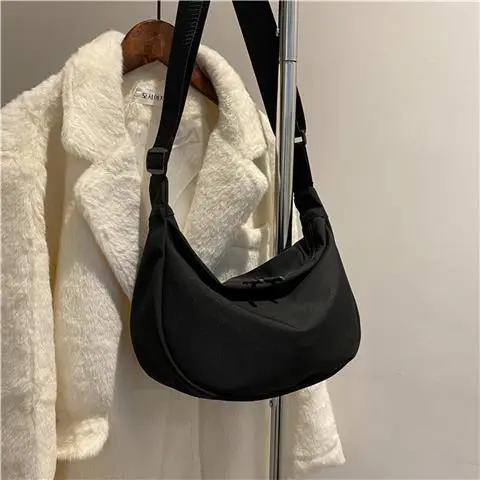 Fashionable Girl's Cross Body Japanese Versatile Ins One Shoulder Dumpling Bag - Black