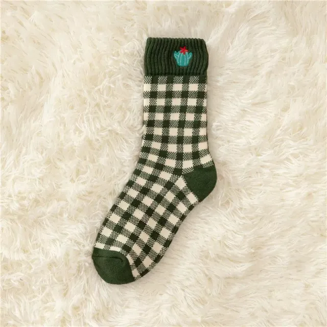 Autumn And Winter New Socks Women's Thickened Fleece lined Warm Virtual Lattice - Shop at LoveMi