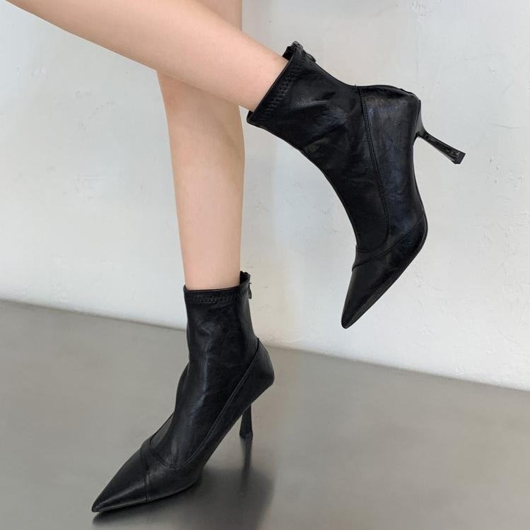 Pointed Toe Heeled Ankle Boots