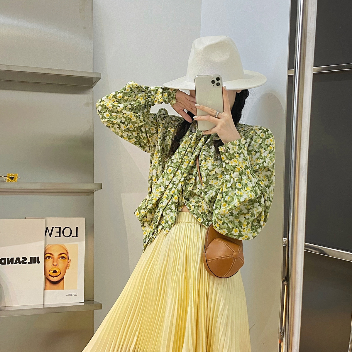 Women's Fashion Daisy French Bow Tie Shirt