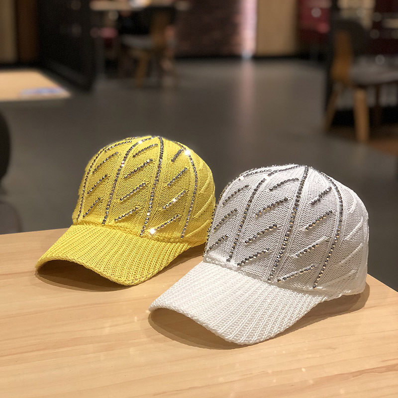 Mesh Knitted Baseball Cap With Drill